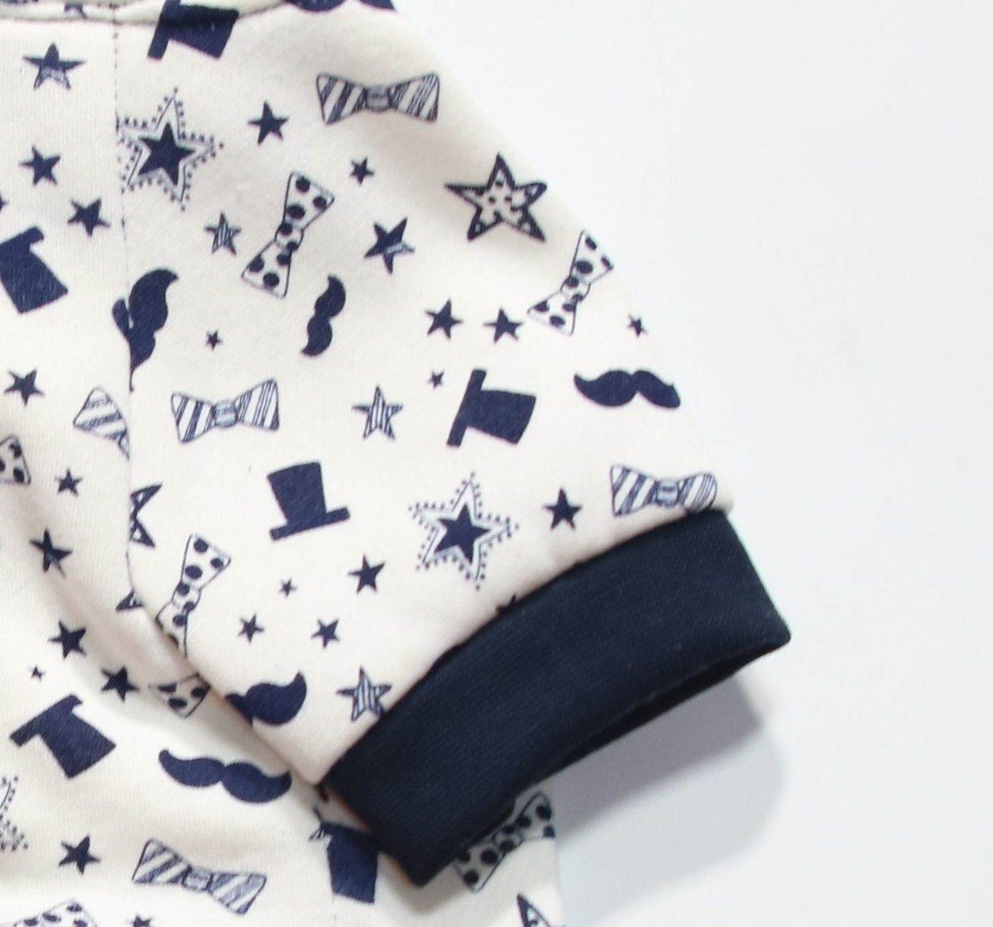 Mustache & Bowtie Print Pet Hoodie (XS-L)