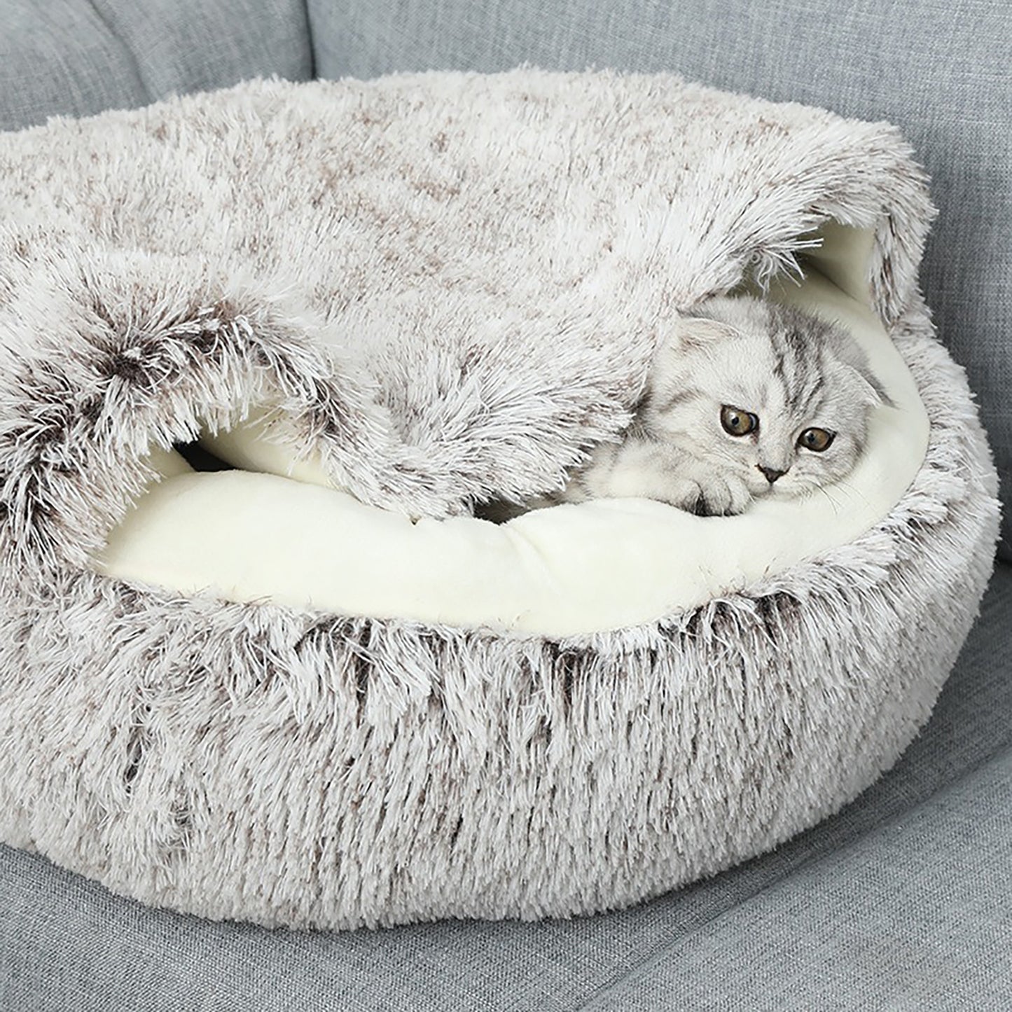 Luxurious Fuzzy, Plush Round Pet Bed