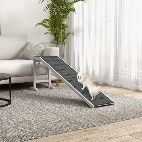 Pet Ramp With Non-slip Carpet And Top Platform