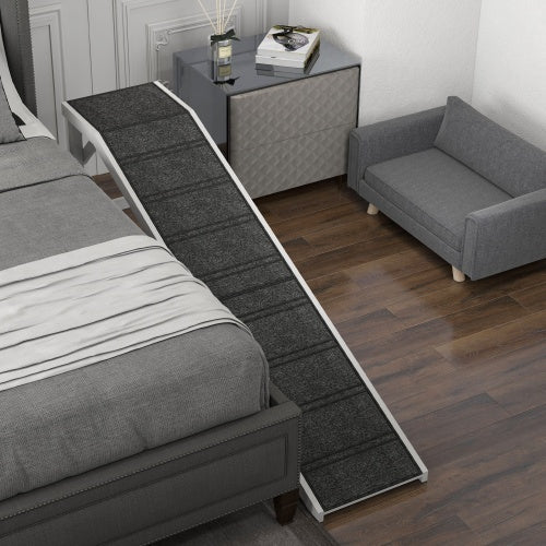 Pet Ramp With Non-slip Carpet And Top Platform